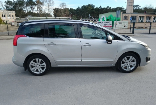 Peugeot 5008 cena 30500 przebieg: 208000, rok produkcji 2015 z Tuszyn małe 191